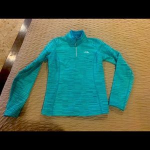 TNF Fleece half-zip size small